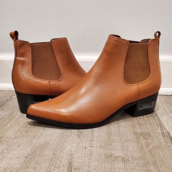 Blondo Shoes - NEW Blondo Emilia Brown Leather Boot